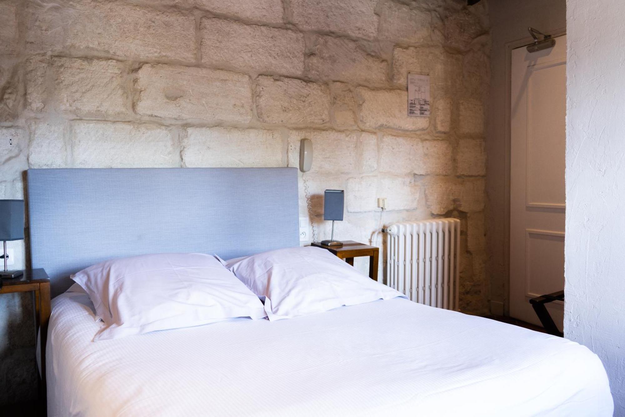 Hotel Logis Résidence Les Cèdres