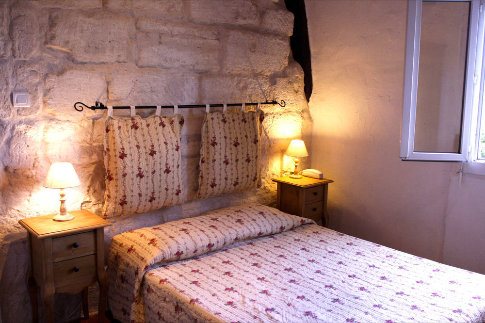 Logis Résidence Les Cèdres Hotel